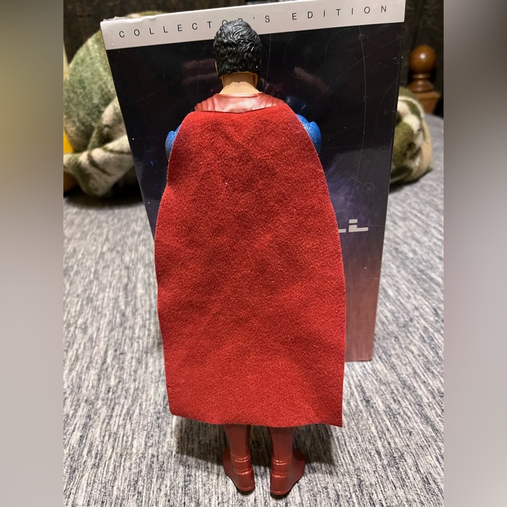 12 inch vintage Superman action figure in great condition, 2 little scratches